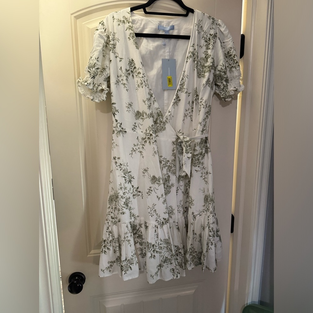 Antonio Melani Wrap Dress Floral BNWT Size 10